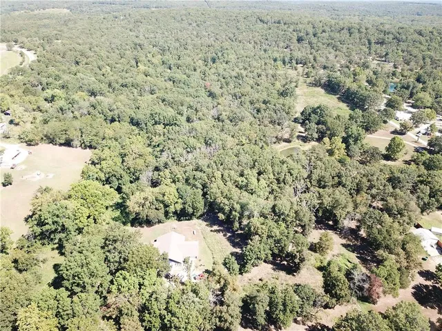 $490,000 | 875 Southwest 54th Highway, Osceola, MO 64776