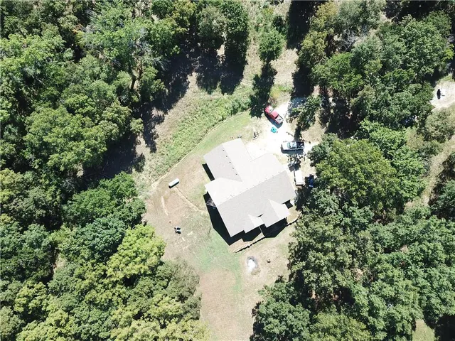 $490,000 | 875 Southwest 54th Highway, Osceola, MO 64776