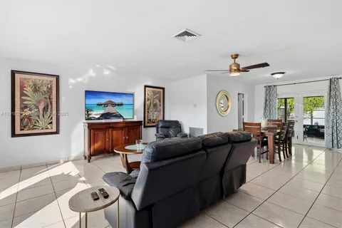 $680,000 | 9411 Southwest 30th Terrace, Miami, FL 33165