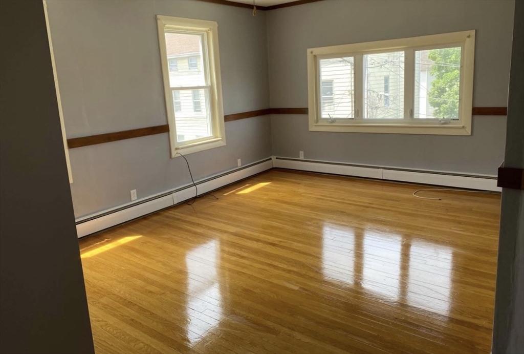 172 Grant Street, Unit 2 Fall River, MA 02721 - Photo 2 of 6