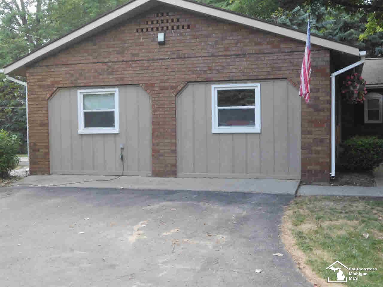 12951 Ida Center Road Ida, MI 48140 - Photo 3 of 19 21188433-2.JPG