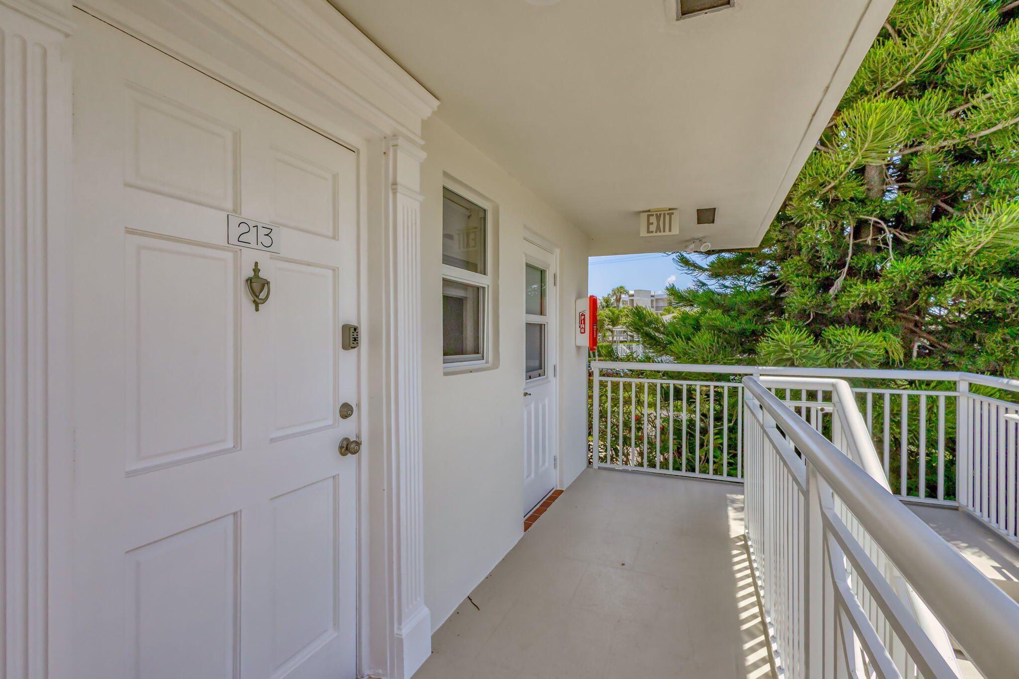 80 Celestial Way, Unit 213 Juno Beach, FL 33408 - Photo 13 of 59 Entryway
