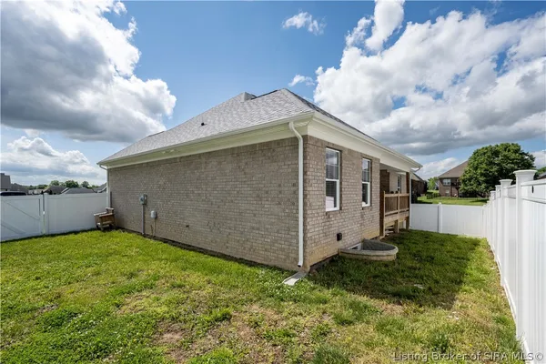 $419,900 | 8723 Brookhollow Court, Charlestown, IN 47111