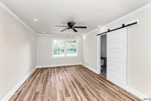 $294,900 | 275 East Riveroaks Drive, Baton Rouge, LA 70815