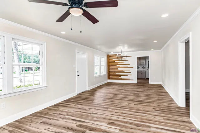 $294,900 | 275 East Riveroaks Drive, Baton Rouge, LA 70815