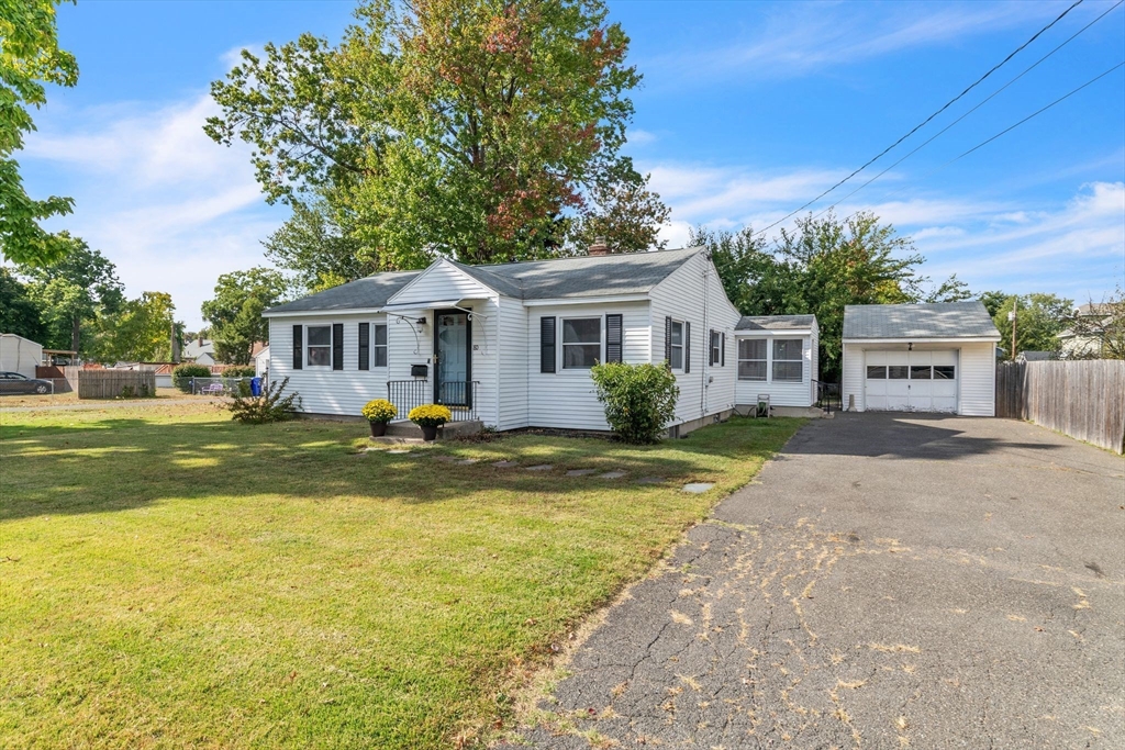 80 Victoria Street Springfield, MA 01104 - Photo 2 of 36