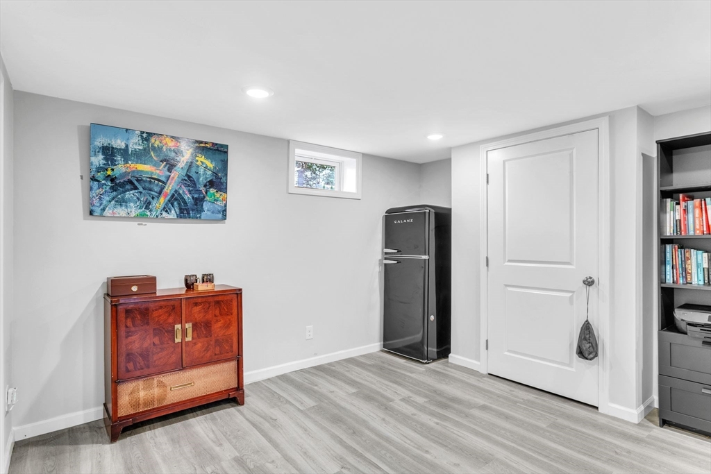 80 Victoria Street Springfield, MA 01104 - Photo 30 of 36