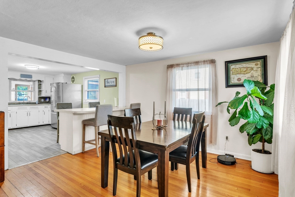 80 Victoria Street Springfield, MA 01104 - Photo 10 of 36