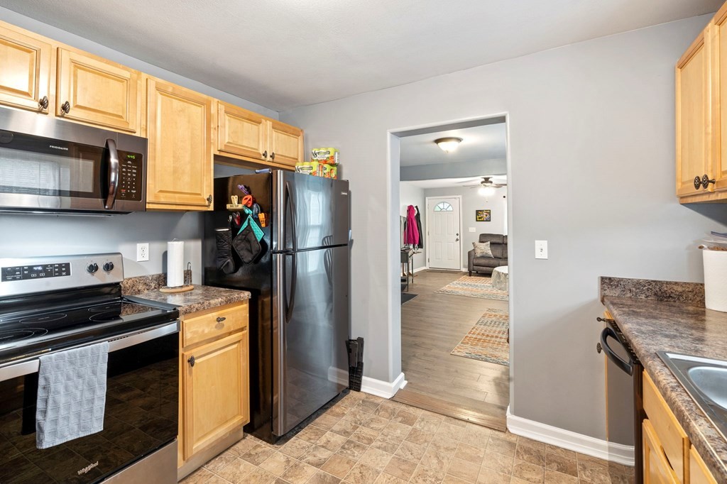 103 Bates Street Northeast Charleston, TN 37310 - Photo 7 of 25 Gallery Image 7