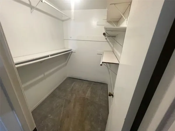 a view of walk in closet