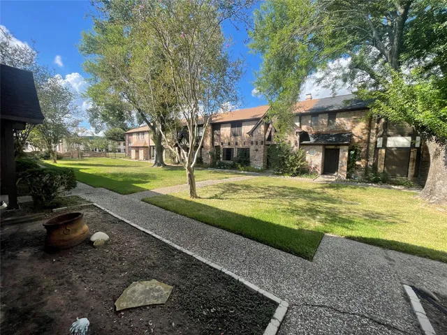 $1,700 | 4105 Vista Road, Unit 1, Pasadena, TX 77504