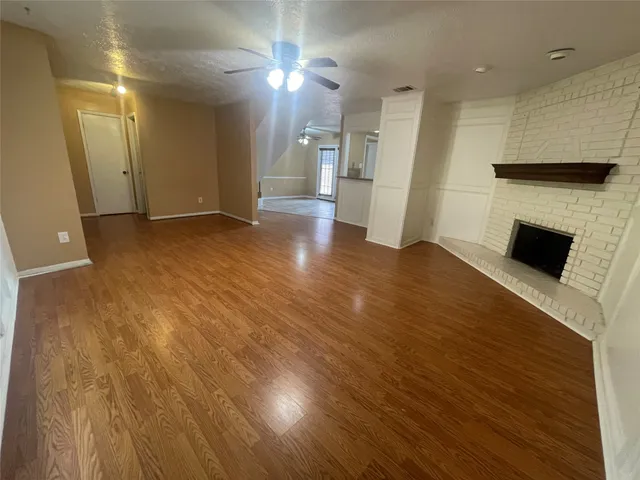 $1,700 | 4105 Vista Road, Unit 1, Pasadena, TX 77504
