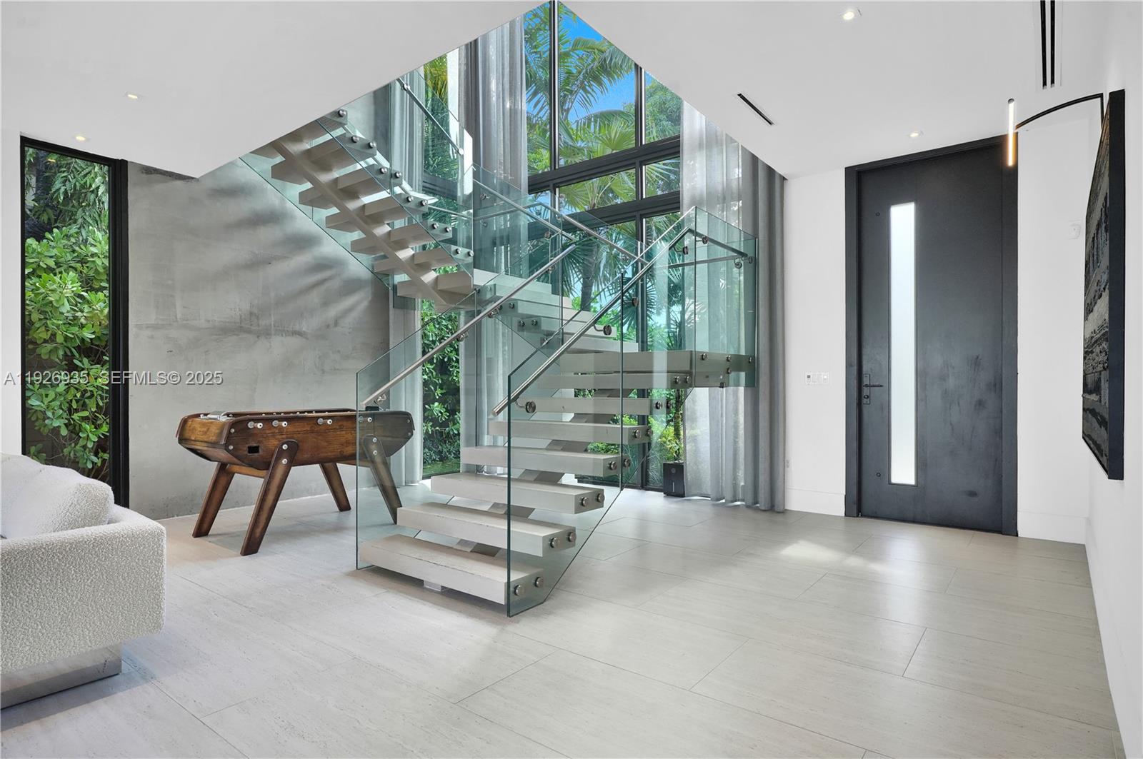 5501 Pine Tree Drive Miami Beach, FL 33140 - Photo 18 of 60