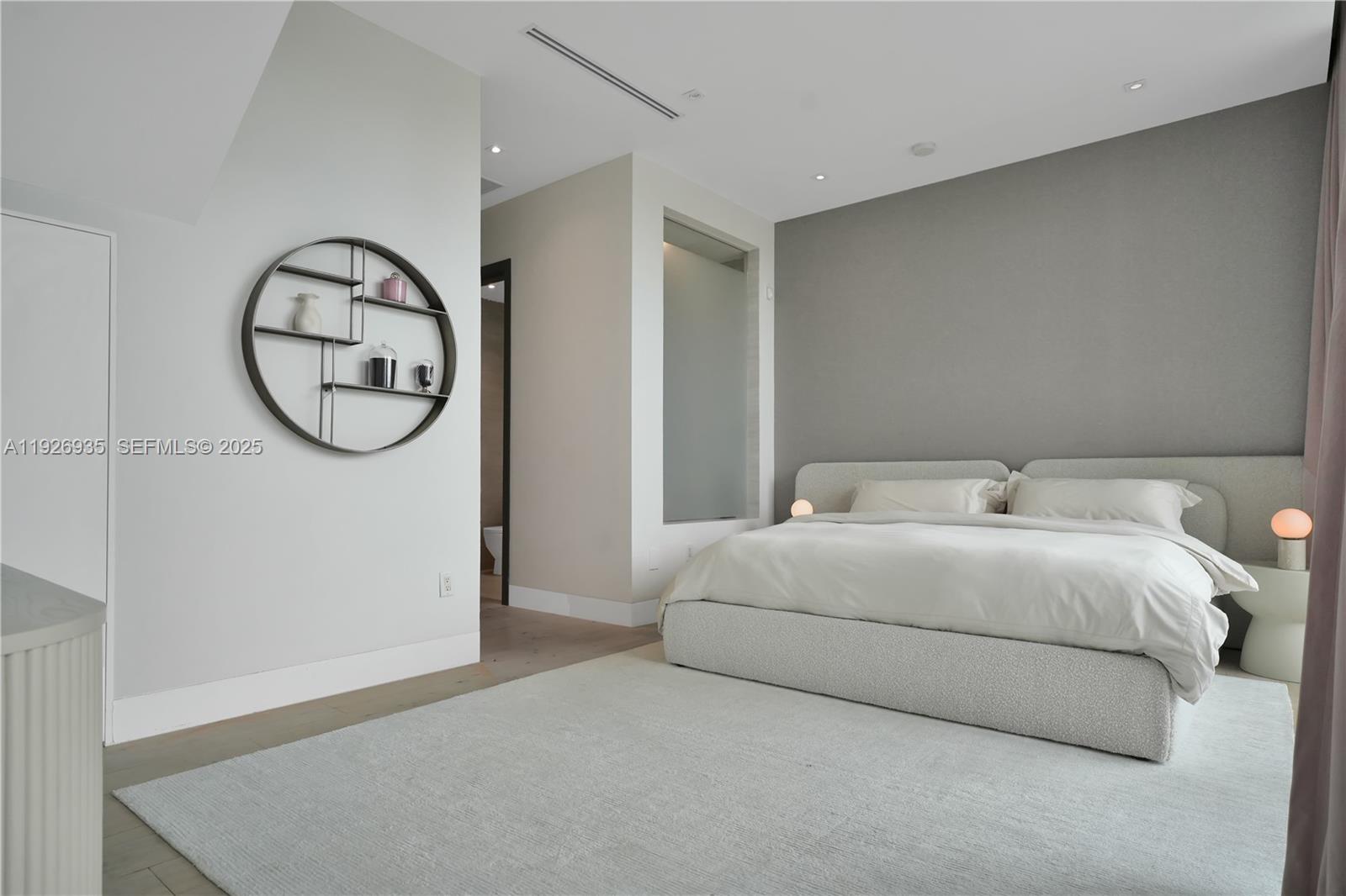 5501 Pine Tree Drive Miami Beach, FL 33140 - Photo 58 of 60