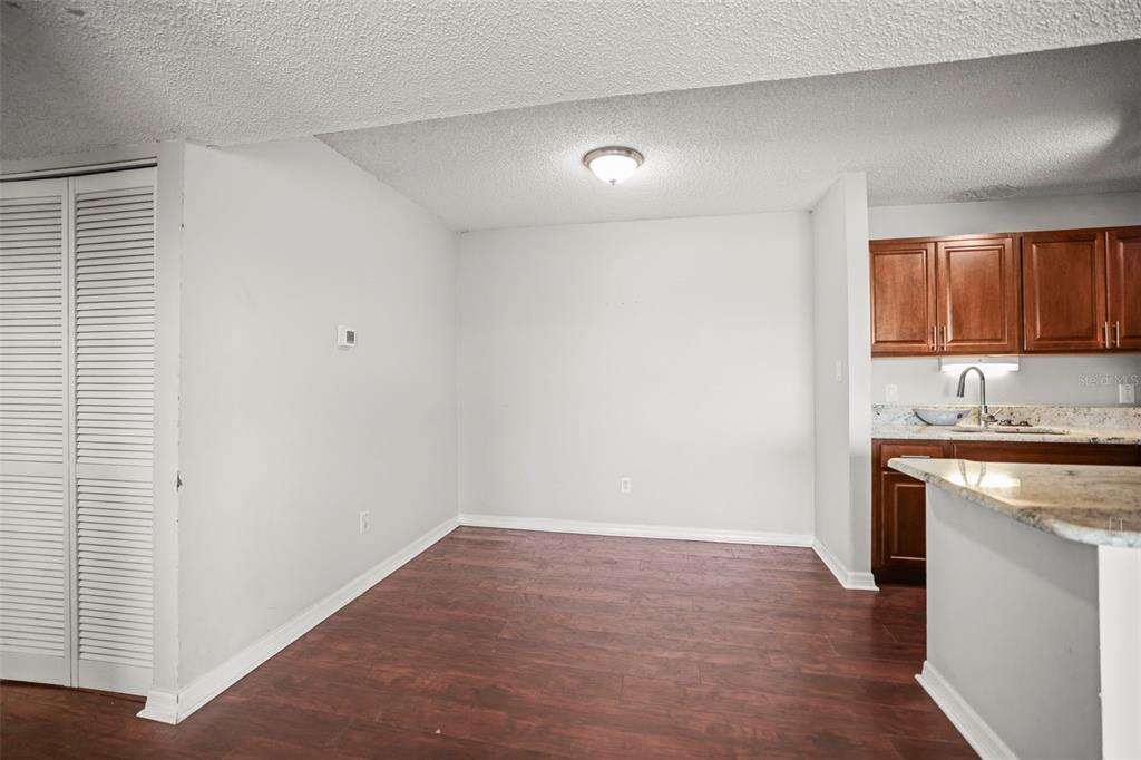 455 Alt 19, Unit 175 Palm Harbor, FL 34683 - Photo 21 of 35 a view of a kitchen with a sink and dishwasher