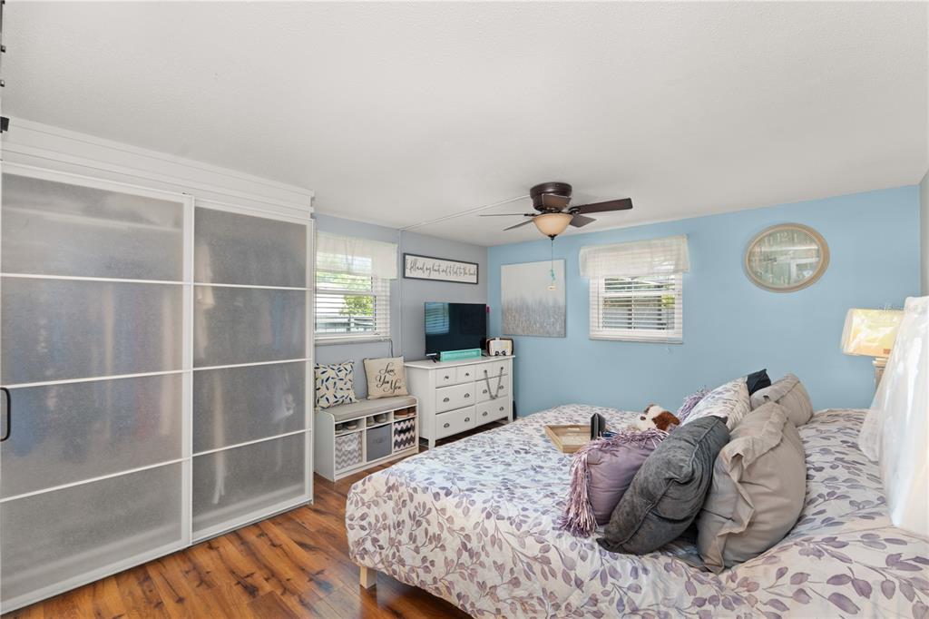 751 Nantucket Road Venice, FL 34293 - Photo 18 of 52 Gallery Image 18