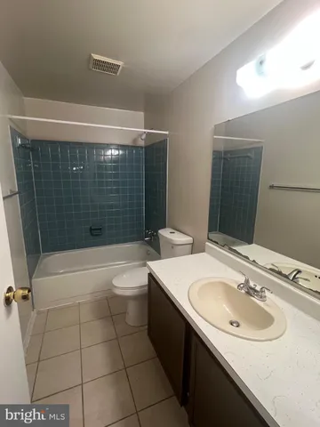 $2,500 | 18804 Creeper Lane, Gaithersburg, MD 20879