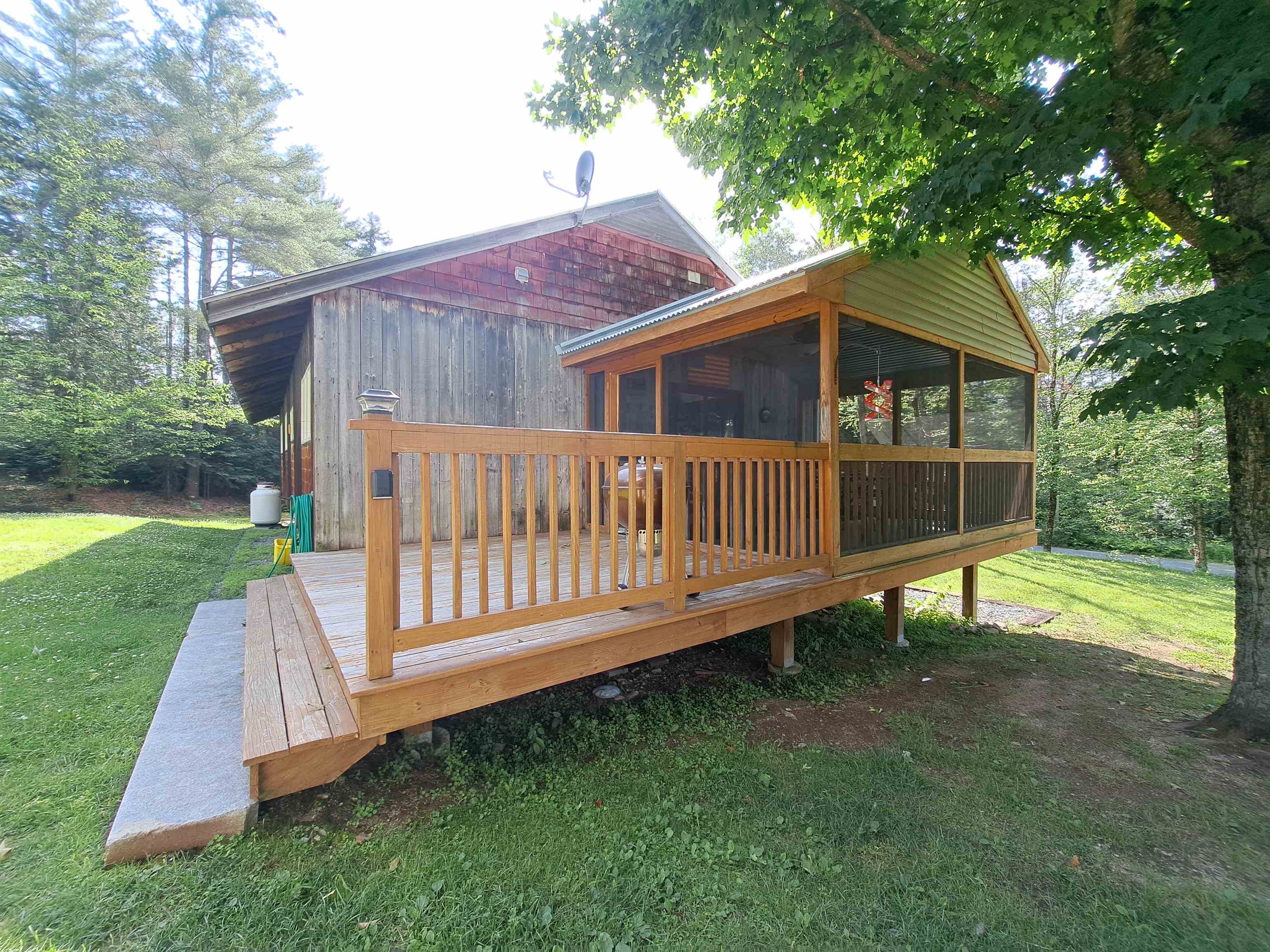 68 Emerson Road Stark, NH 03582 - Photo 3 of 40
