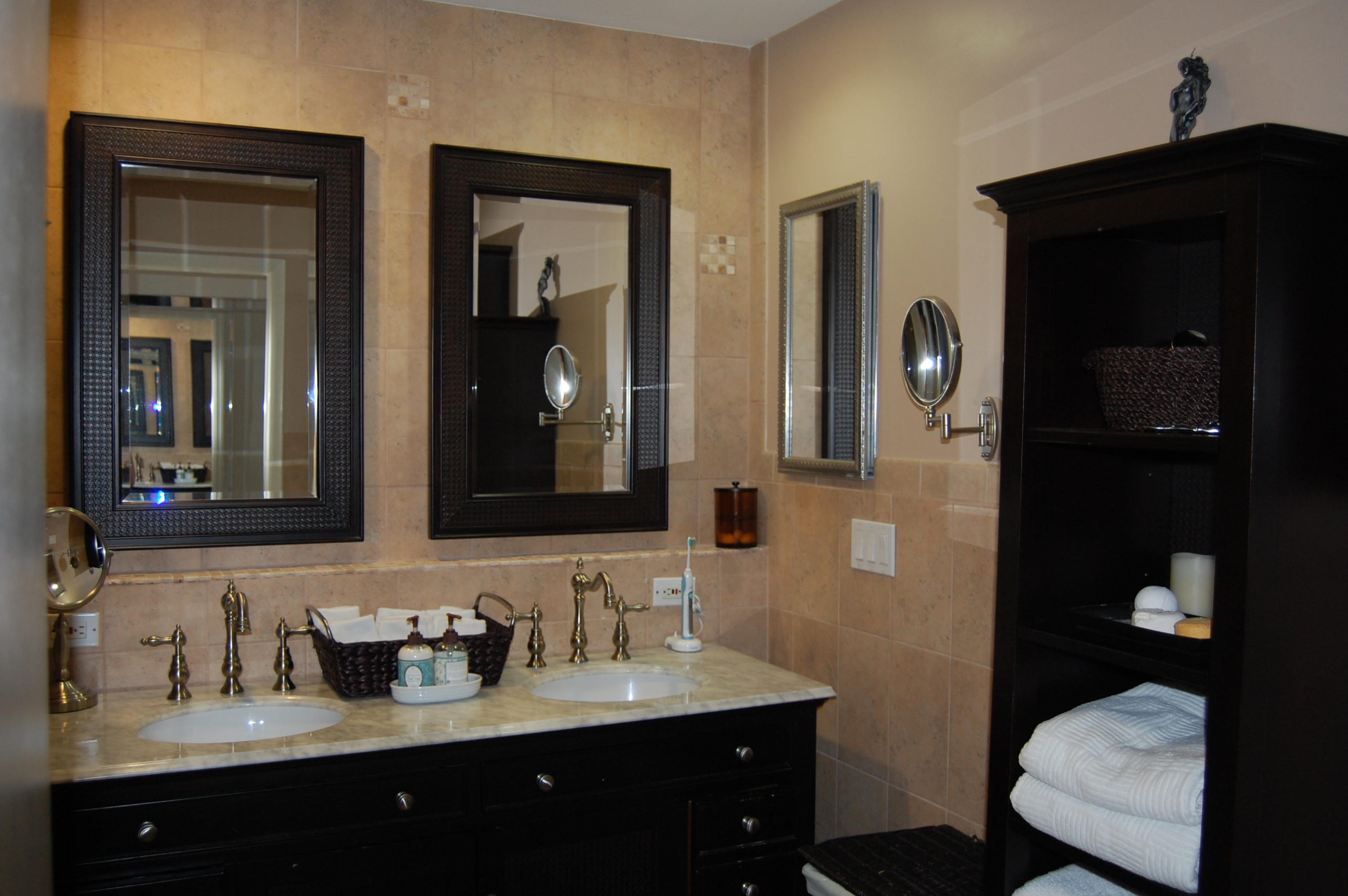 916 Jeffery Street Boca Raton, FL 33487 - Photo 4 of 48 DSC_0378