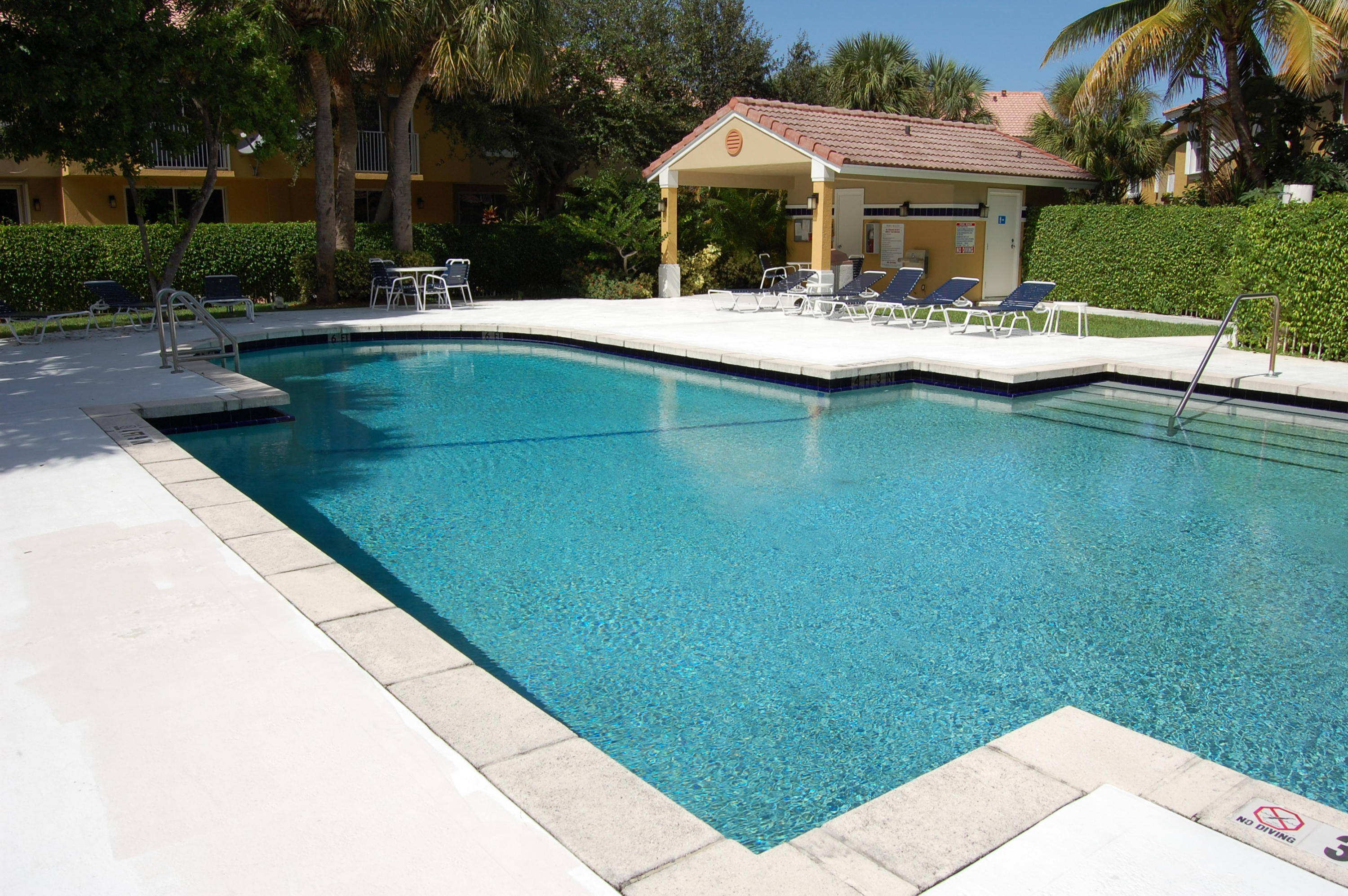 916 Jeffery Street Boca Raton, FL 33487 - Photo 47 of 48 DSC_0445