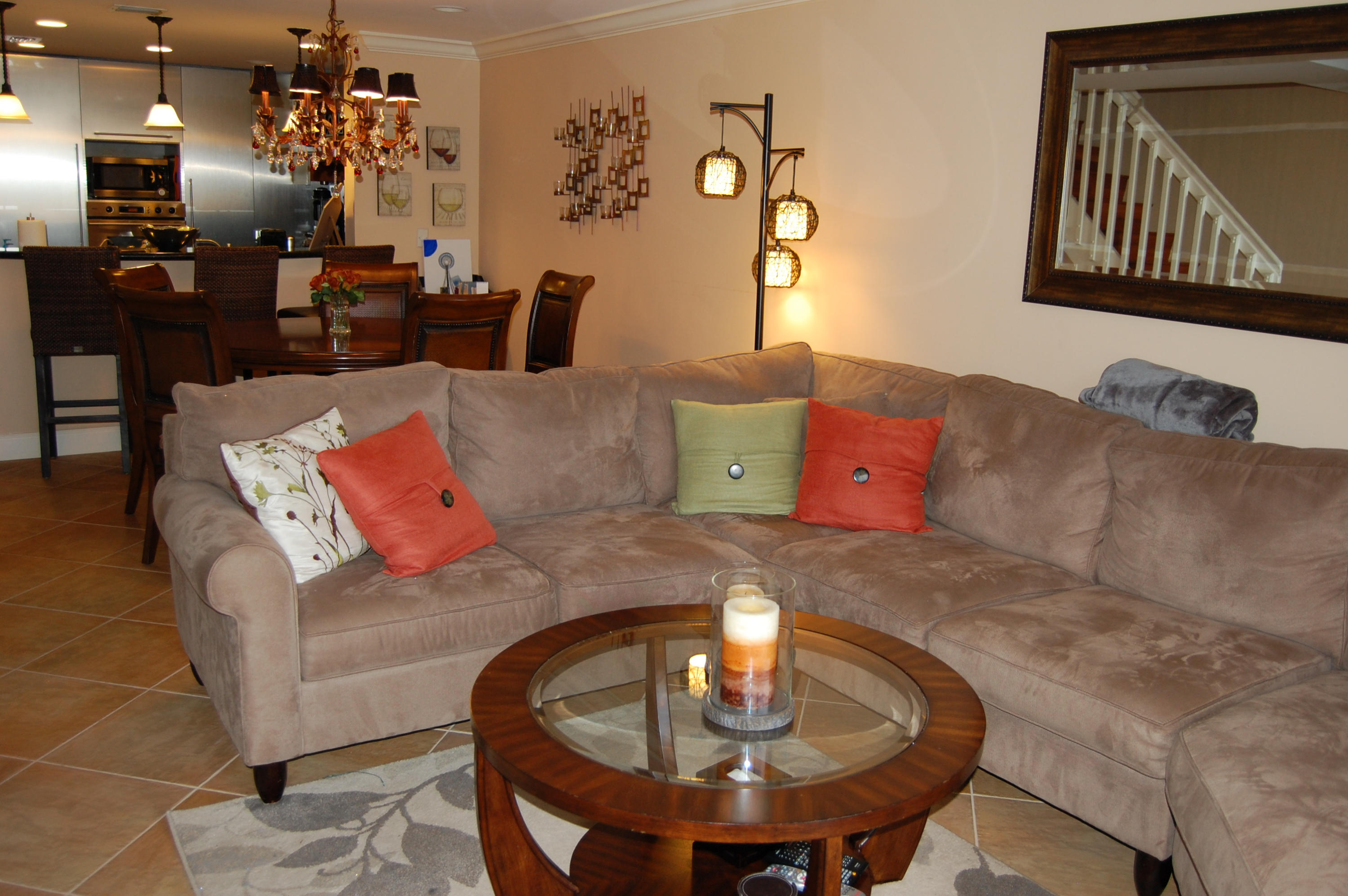 916 Jeffery Street Boca Raton, FL 33487 - Photo 7 of 48 DSC_0459