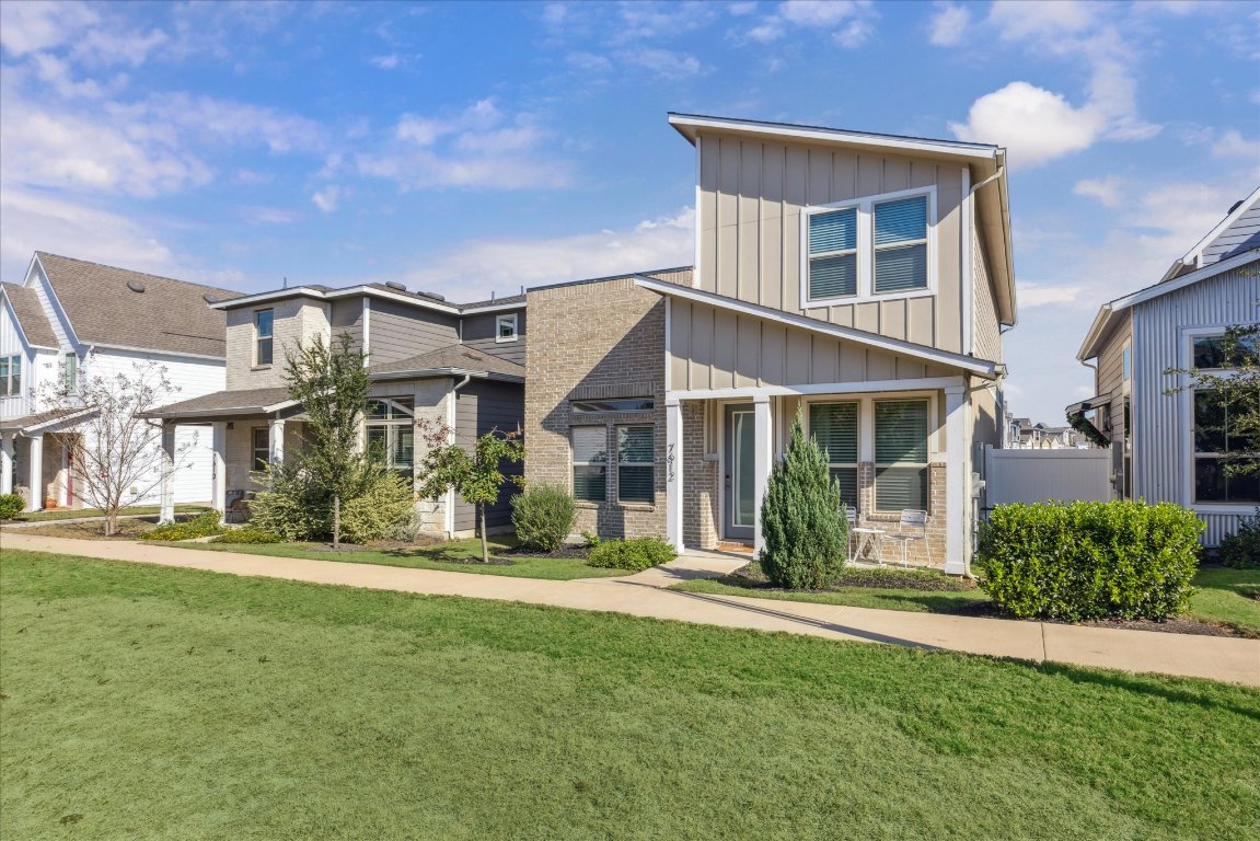 7612 Mandela Bend Austin, TX 78744 - Photo 2 of 29