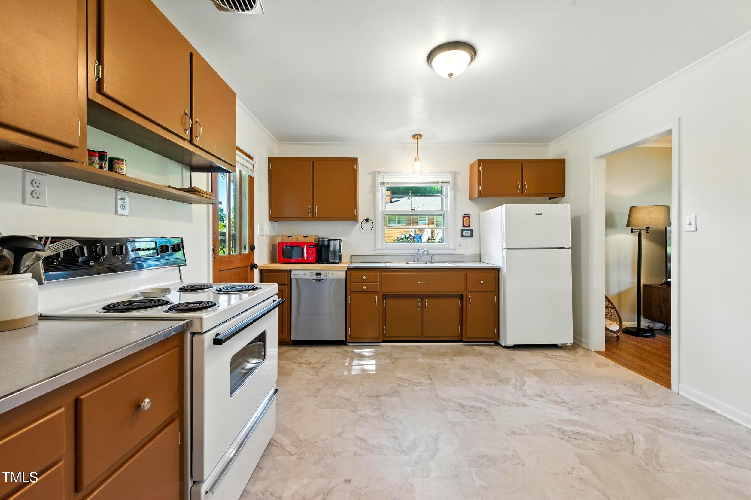 503 Stokes Road Graham, NC 27253 - Photo 27 of 47 RG1_7205