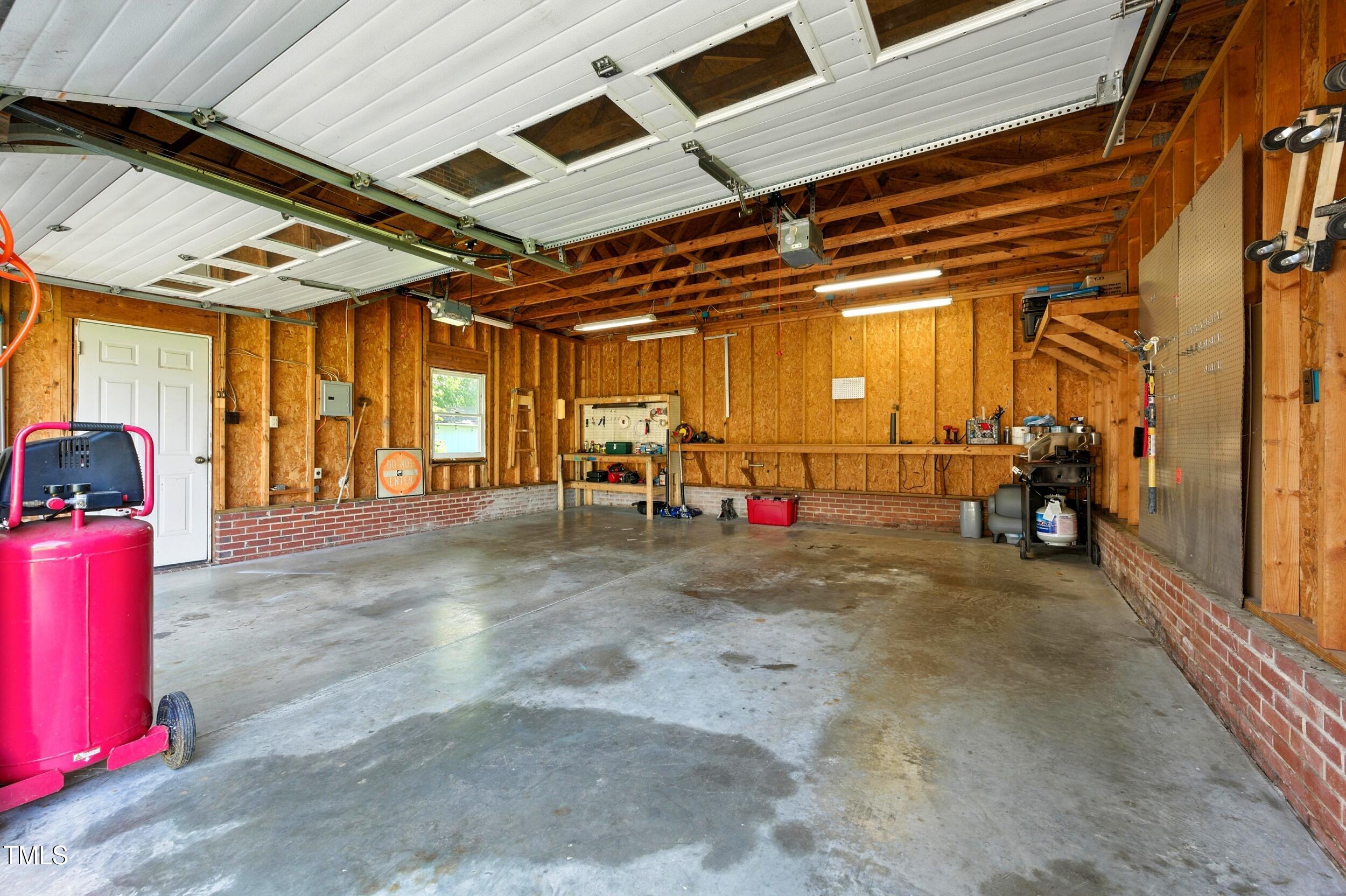 503 Stokes Road Graham, NC 27253 - Photo 29 of 47 RG1_7211
