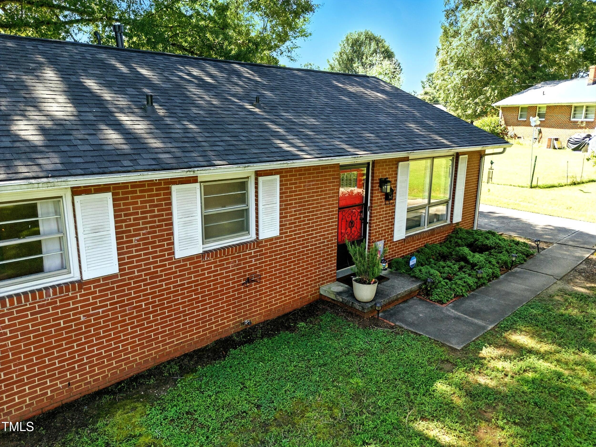 503 Stokes Road Graham, NC 27253 - Photo 7 of 47 DJI_20250719104158_0026_D