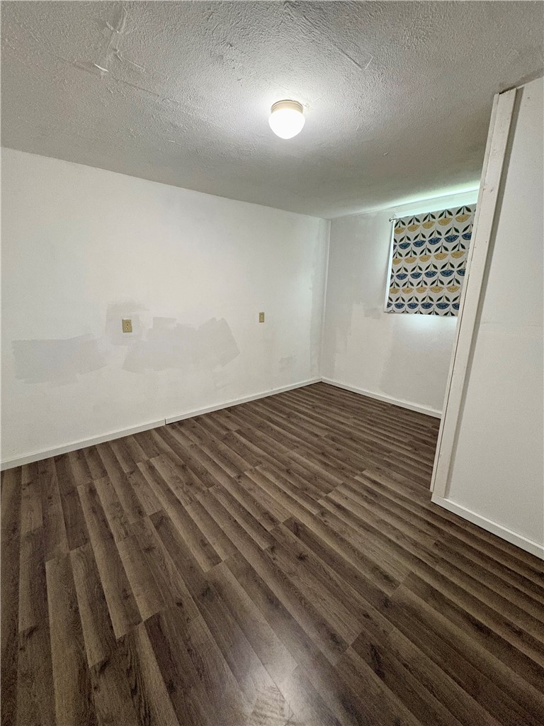 416 Clay Street Paris, IL 61944 - Photo 12 of 16