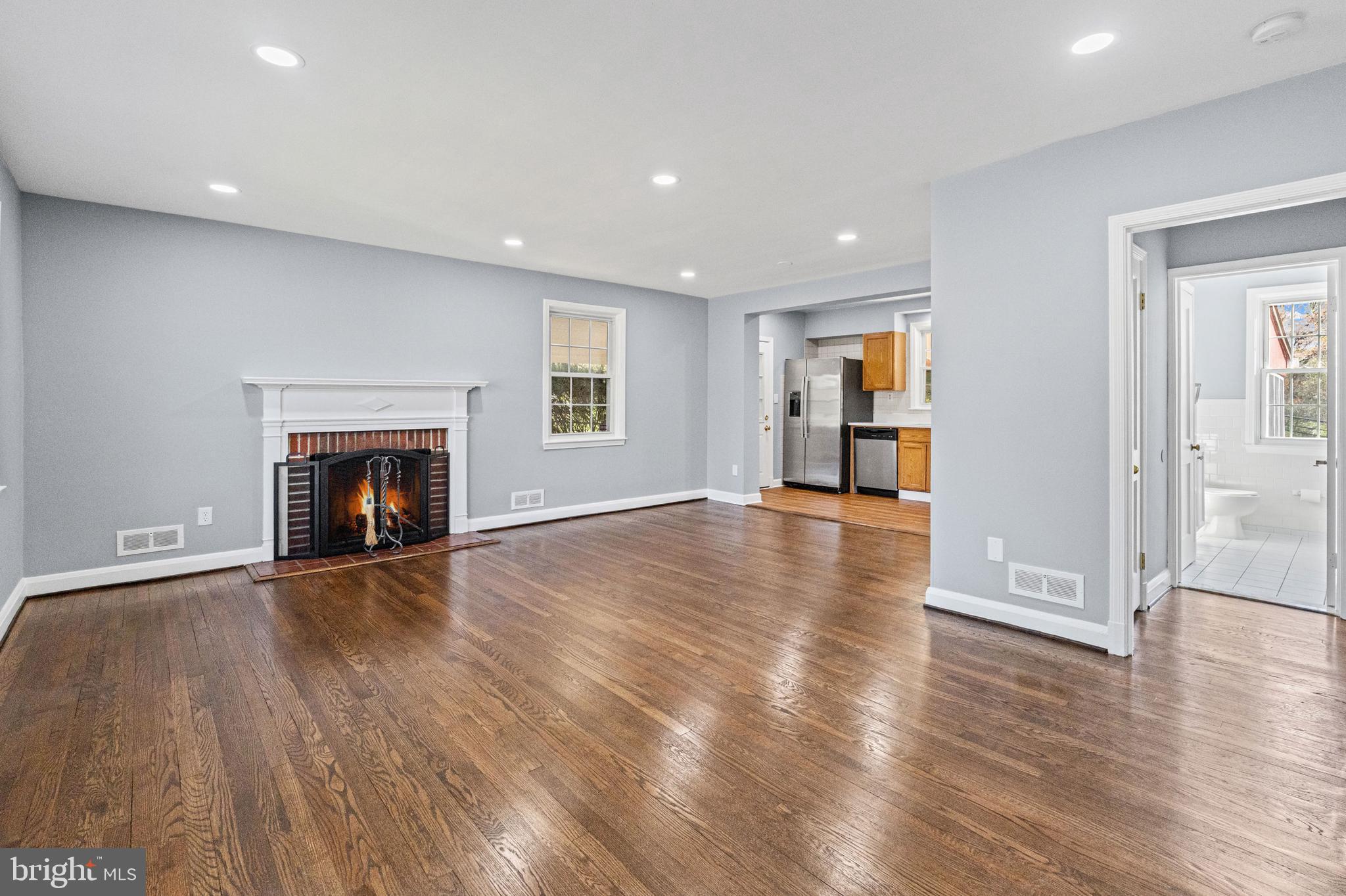 1413 Glendale Road Baltimore, MD 21239 - Photo 25 of 26 Open Floor Plan Makes Endless Furniture Options