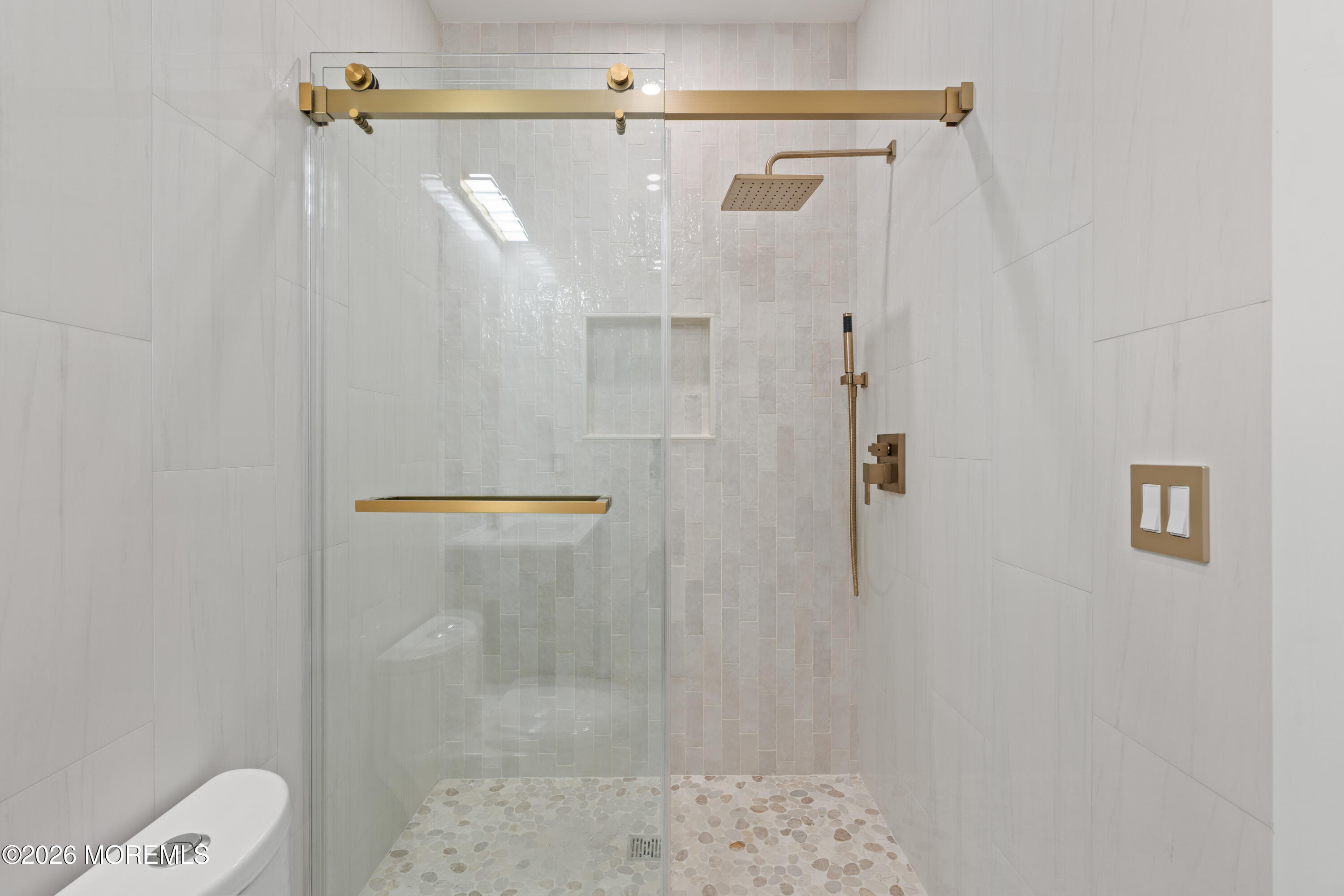 390 Monmouth Road West Long Branch, NJ 07764 - Photo 74 of 120 075