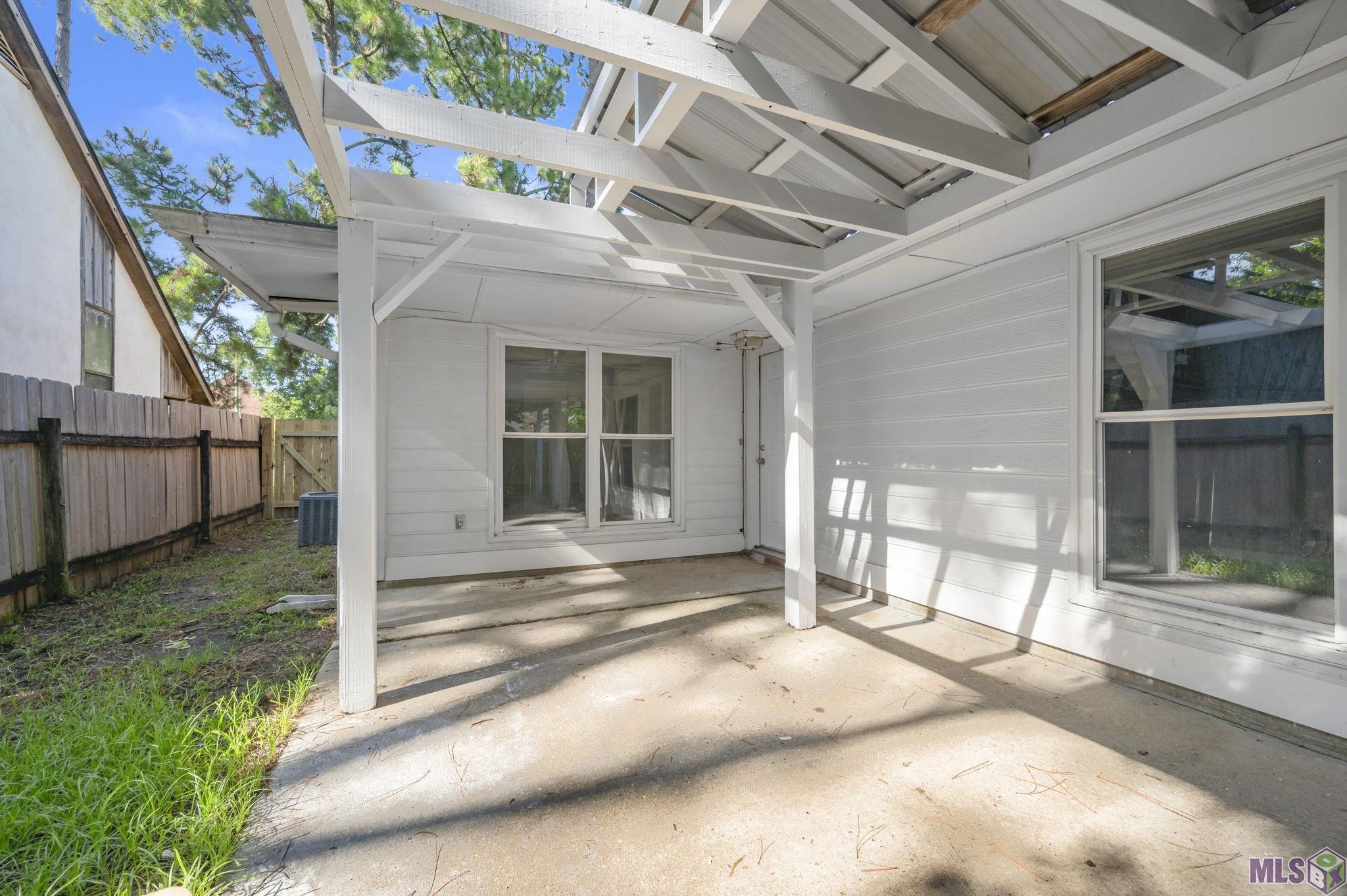 2216 Brightside Drive Baton Rouge, LA 70820 - Photo 17 of 19 Gallery Image 17