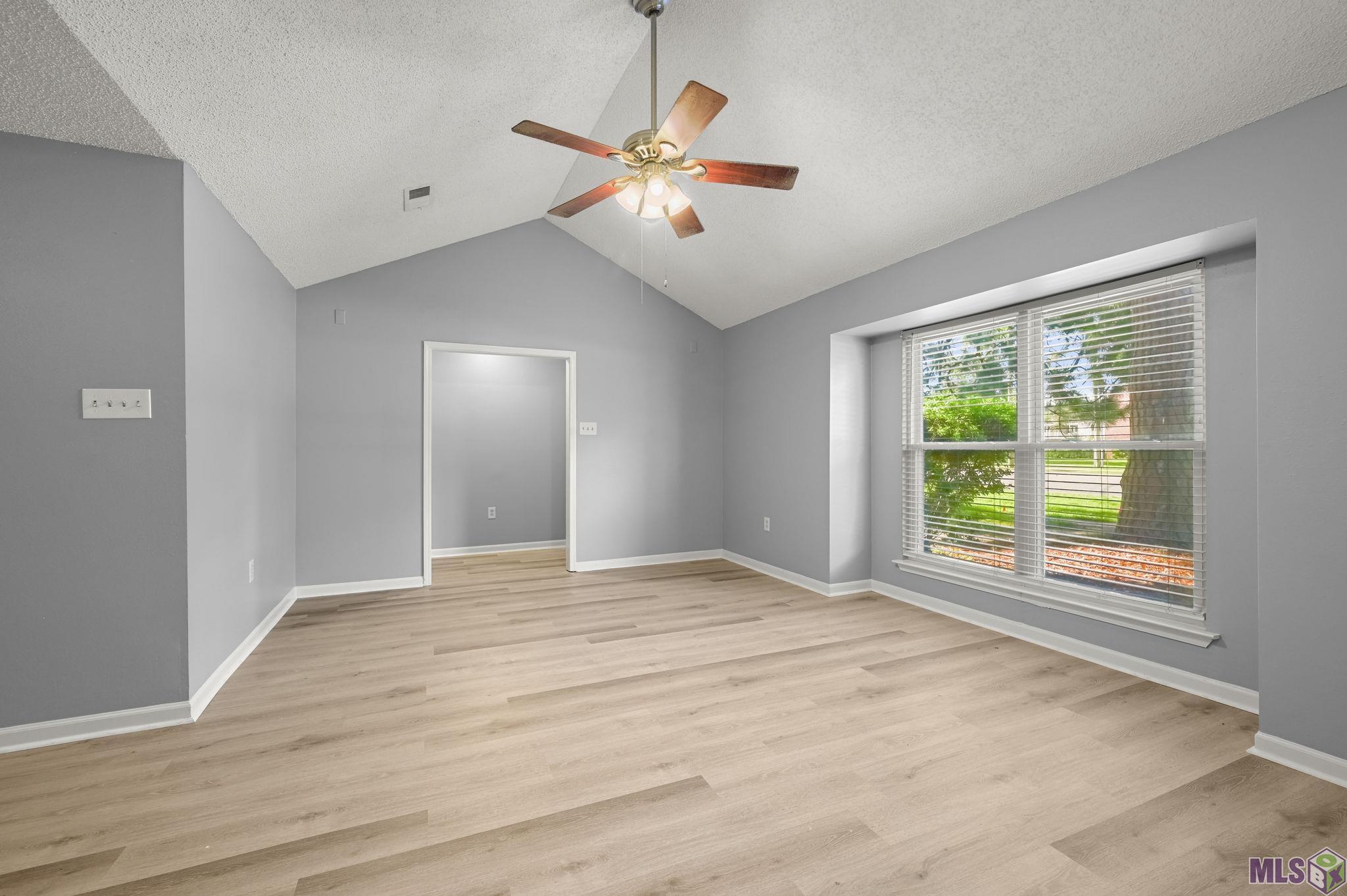2216 Brightside Drive Baton Rouge, LA 70820 - Photo 4 of 19 Gallery Image 4