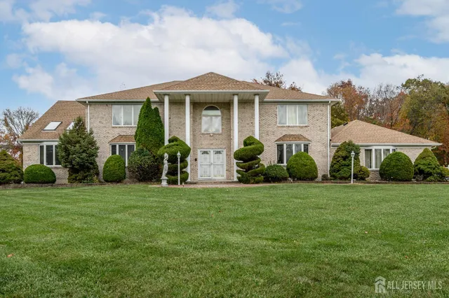 $1,300,000 | 4 Drinking Brook Road, Monmouth Junction, NJ 08852