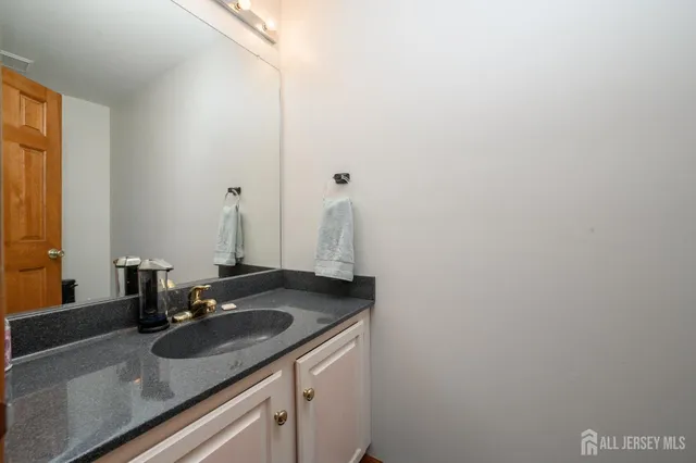 $1,300,000 | 4 Drinking Brook Road, Monmouth Junction, NJ 08852