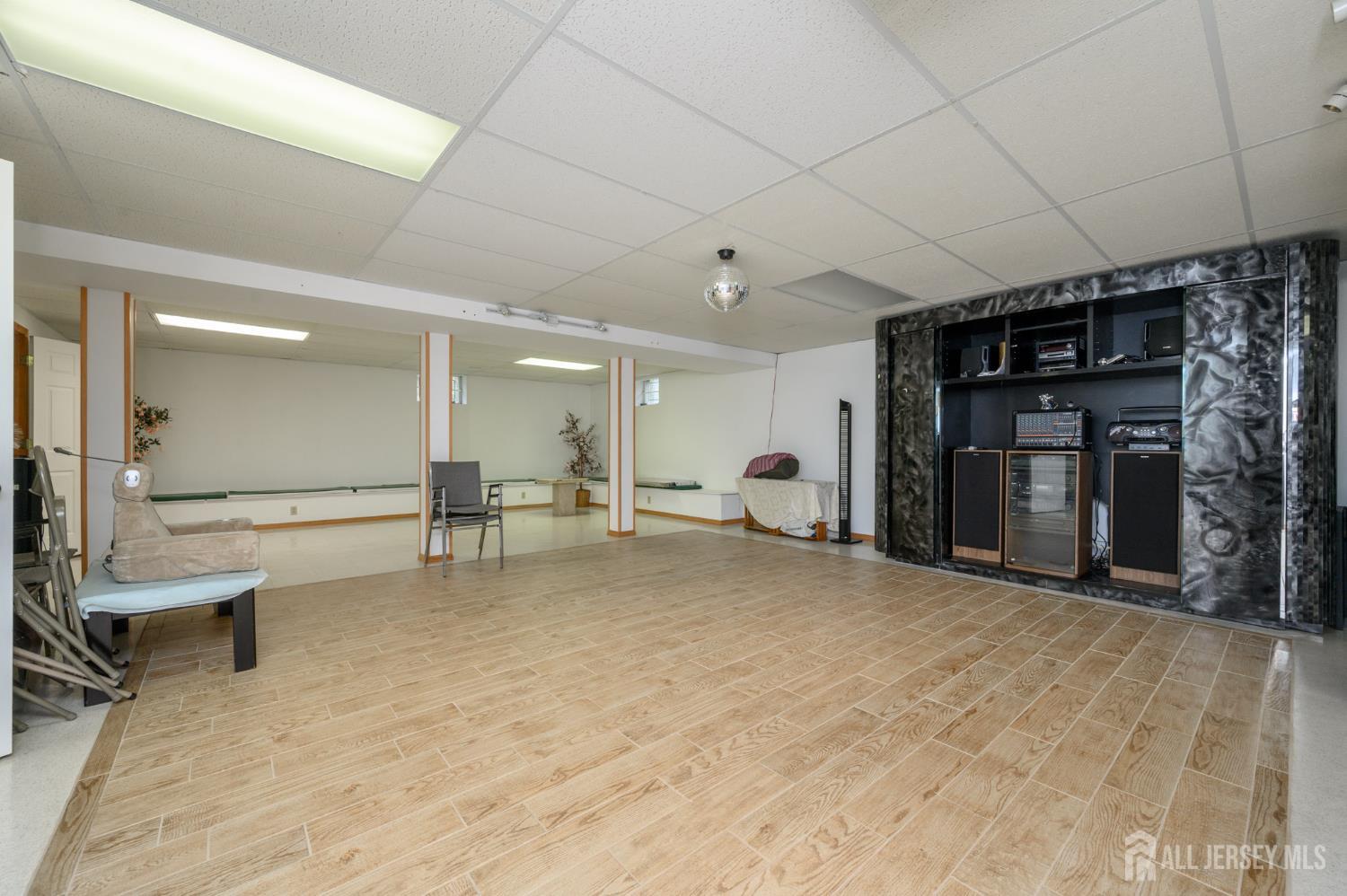 4 Drinking Brook Road Monmouth Junction, NJ 08852 - Photo 50 of 70 a view of an empty room