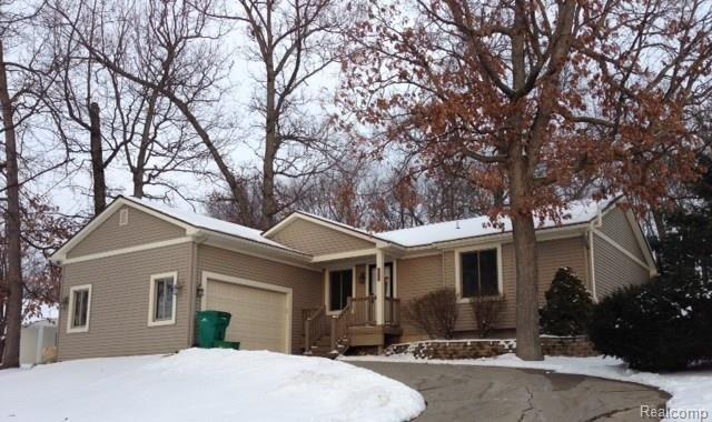 512 Glenwyth welcome home!