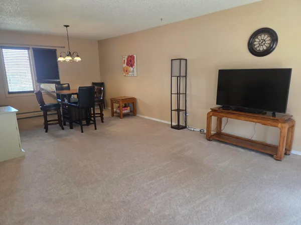 $429,000 | 1001 Cheshire Street, Casper, WY 82609