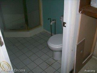 760 South Hospital Road Waterford, MI 48327 - Photo 4 of 4 bath 1