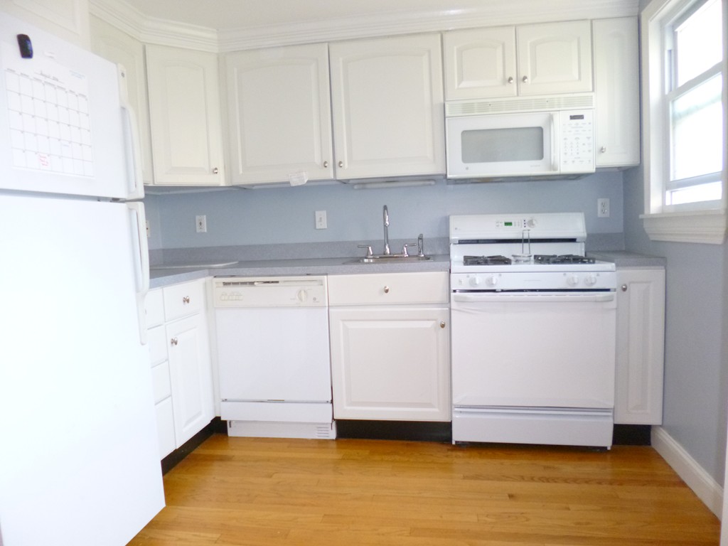 40 Newman Road, Unit 40 Malden, MA 02148 - Photo 5 of 12