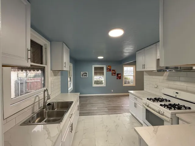 $337,000 | 5500-5500 Fruitridge Road, Sacramento, CA 95820