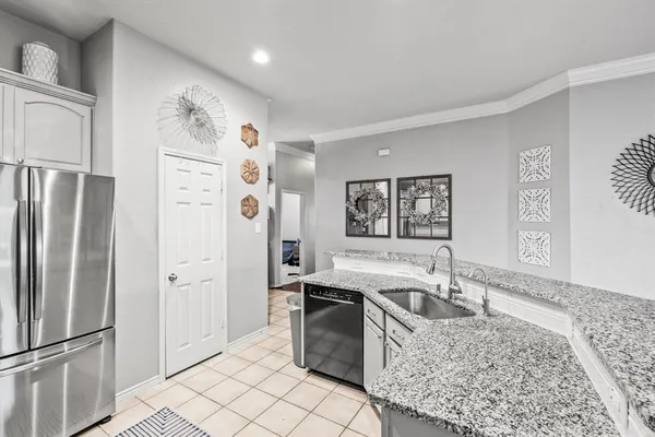 $2,500 | 1108 Lazy Lane, McKinney, TX 75072