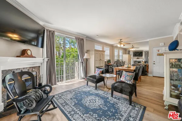 $509,000 | 24109 Del Monte Dr., Unit 463, Valencia, CA 91355