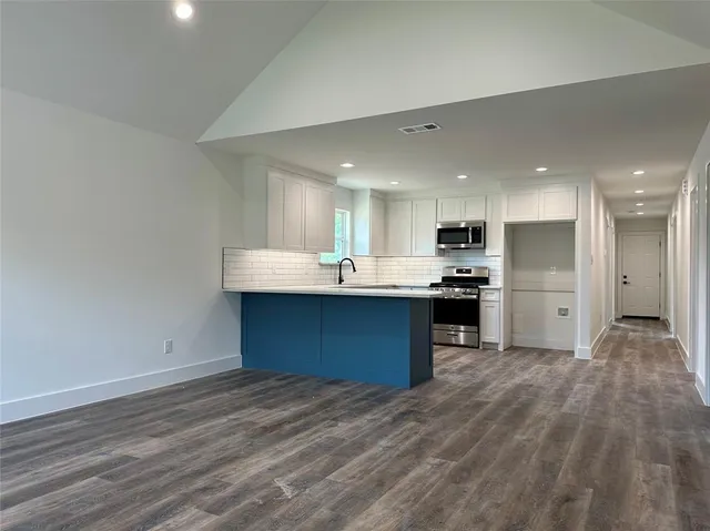 $479,900 | 805 Sam Houston Street, Rockwall, TX 75087