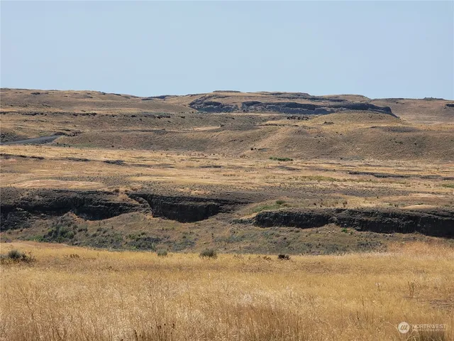 a view of ocean view