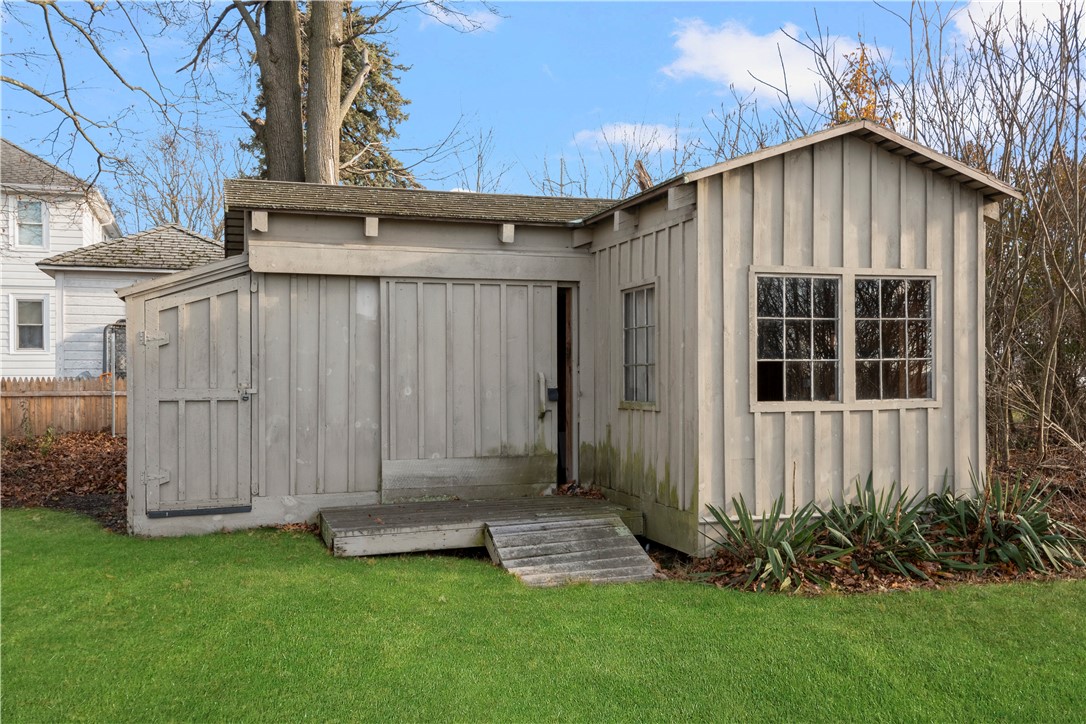 222 2nd Street East Providence, RI 02914 - Photo 22 of 27