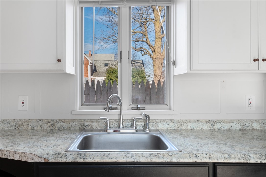 222 2nd Street East Providence, RI 02914 - Photo 7 of 27