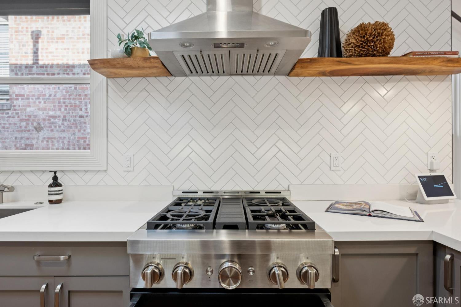 1070 Post Street, Unit 4 San Francisco, CA 94109 - Photo 12 of 38