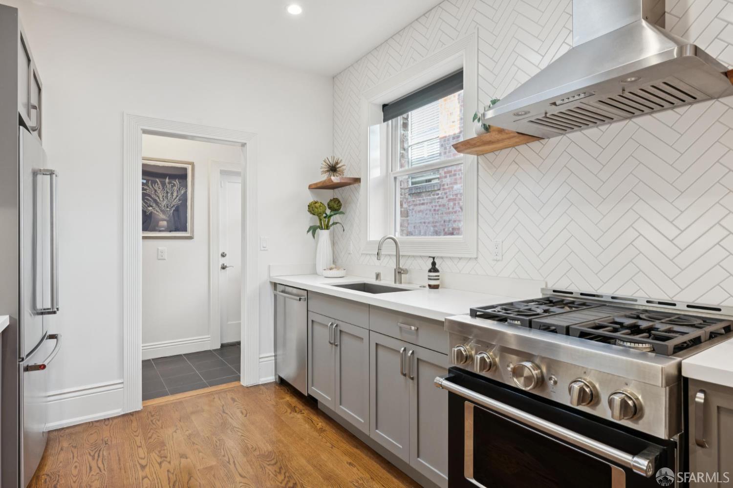 1070 Post Street, Unit 4 San Francisco, CA 94109 - Photo 15 of 38